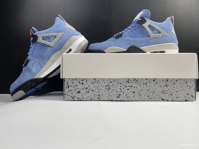 4 University CT8527-400 AIR Blue JORDAN 0720